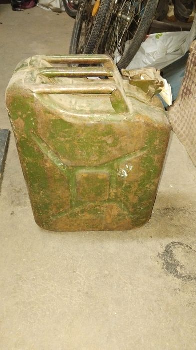 Каністра 20л,  б/у.