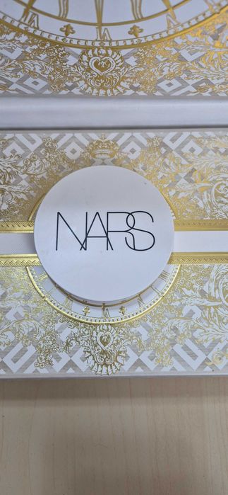 Rozświetlacz NARS