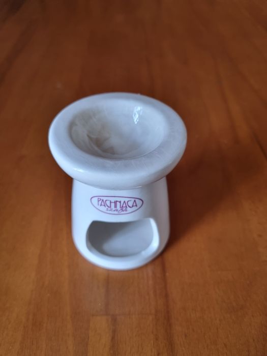Ceramiczny kominek na olejki * Pachnąca Szafa