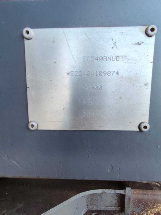 Giratória Volvo EC240