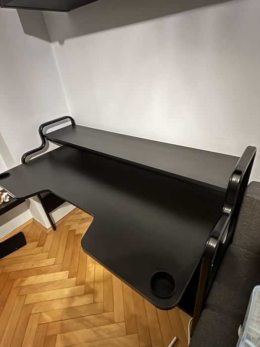 biurko gamingowe ikea FREDDE