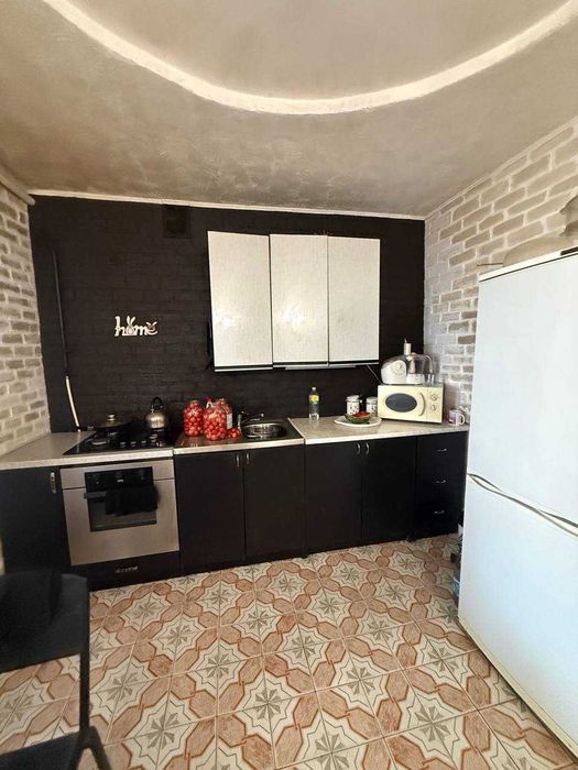 Продажа частного дома • 92.8 м² • 3 комнаты • 2 гаража • Заводский • #146932