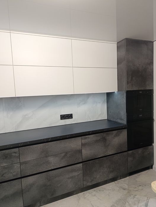 Меблі під замовлення, кухні, гардеробні, шафи, тумби...