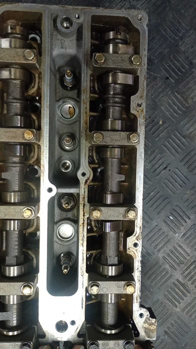 Głowica 1.6 16V Duratec 100km HWDB, SHDA, HWDA, SHDB, SHDC FORD