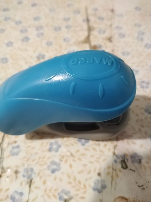 Vendo material de escolar com bom estado