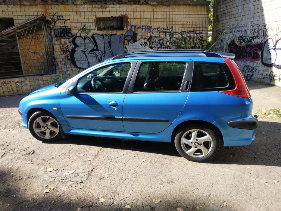 Продам Пежо 206 1.6 16v 2003г.