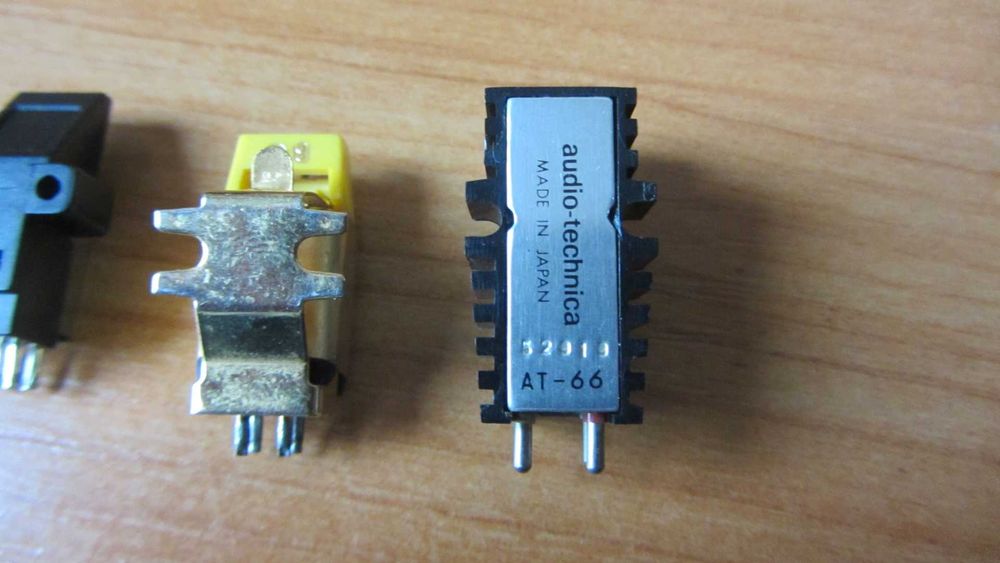 Головки для програвачів.