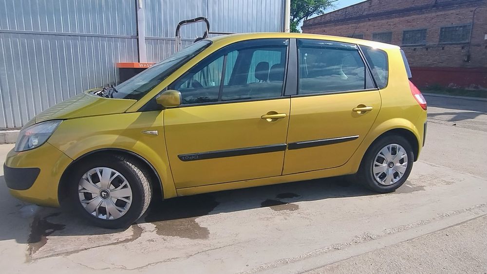 Продам Renault Megane Scenik