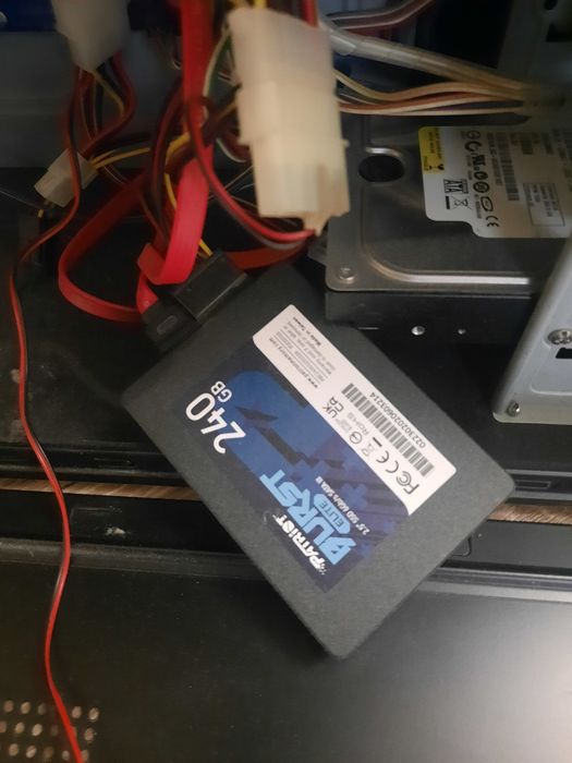 Системний блок + екран і клавіатура