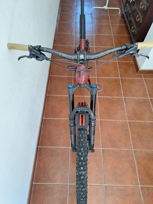 Bicicleta enduro transition