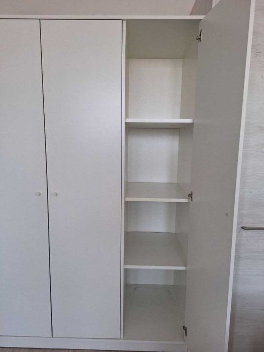 Szafa IKEA KLEPPSTAD /3 drzwi