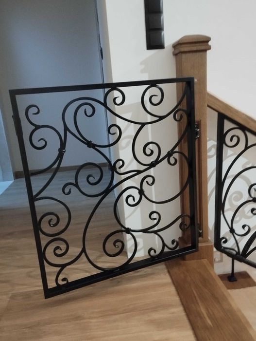 Balustrady schodowe, lofty, bramy i ogrodzenia