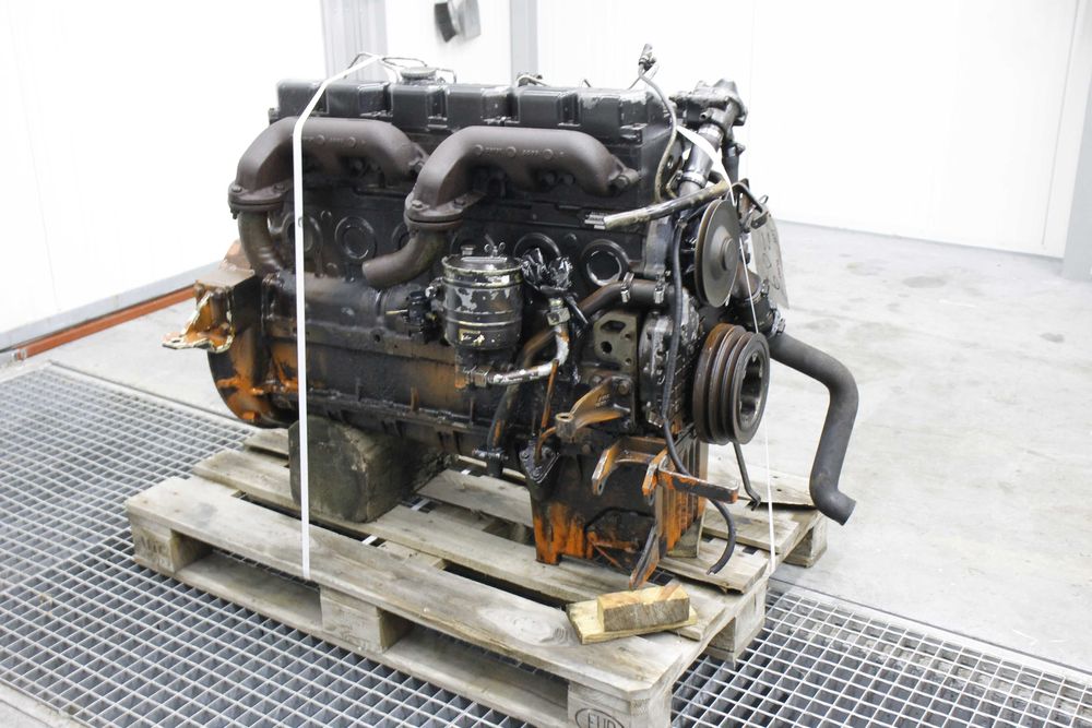 Silnik Man d0226 5.7 Ładowarka Cieżarówka G90 Wozidło d0226mf 8-136