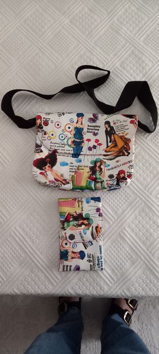 Mala e bolsa para telefone