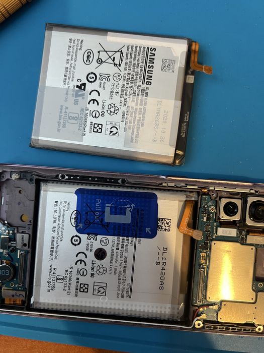 Serwis telefonów Kielce - wymiana wyświetlacza, baterii, głośnika.