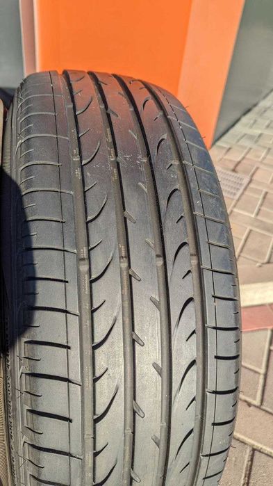 Шини 225/55 R18 98H Bridgestone Dueler H/P Sport
