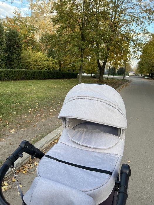 Коляска в гарному стані