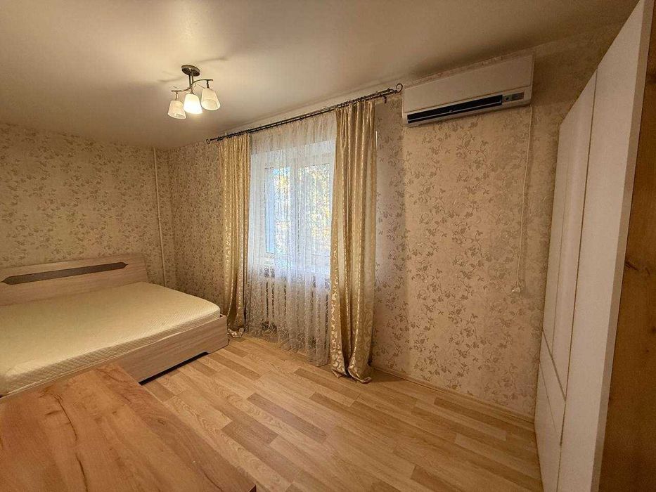 Сдам 2 ком.кв. от ХОЗЯИНА Адмиральский пр./ 1 ст. Люстдорфской дороги