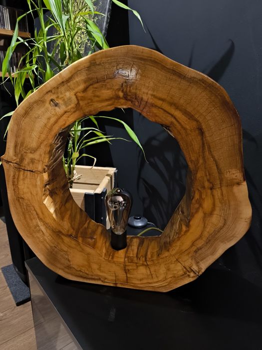 Lampa loft z plastra drewna