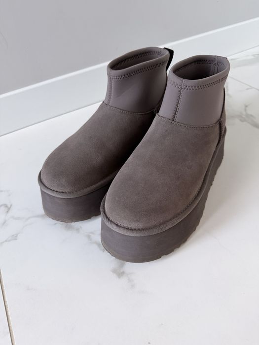 Ugg classic mini dipper
