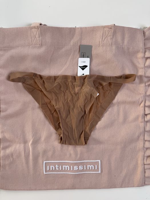 Bezowe figi intimissimi S