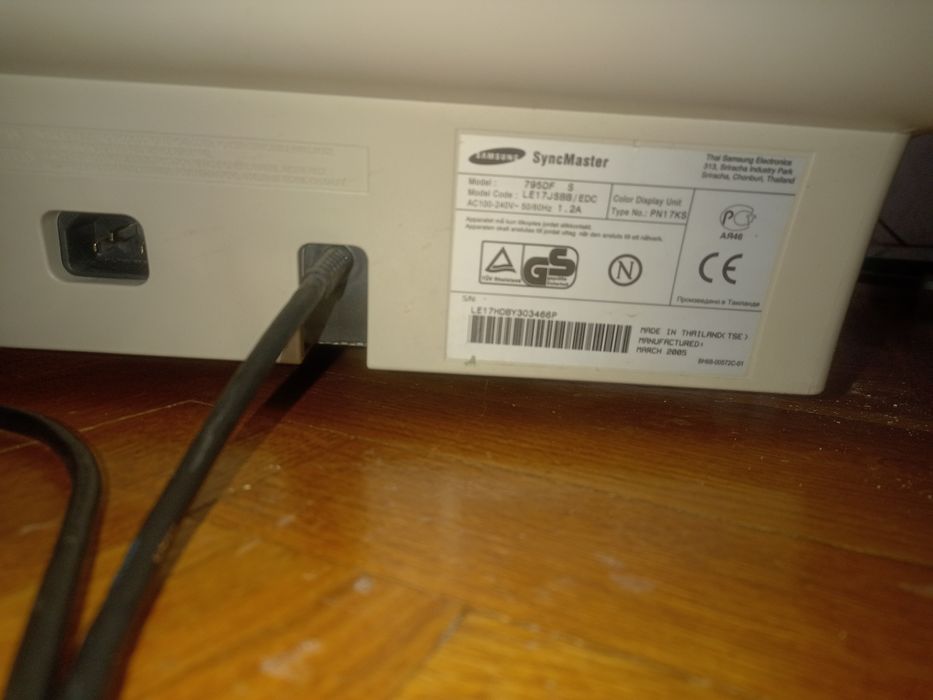 Монитр Samsung SyncMaster 795DF