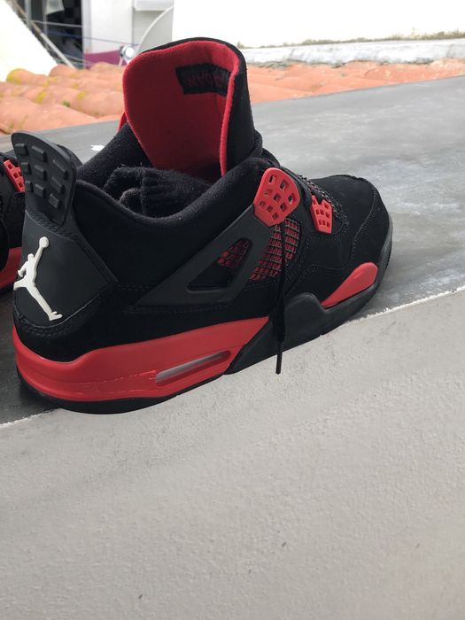 Jordan 4 Retro Red Thunder - Tamanho 44
