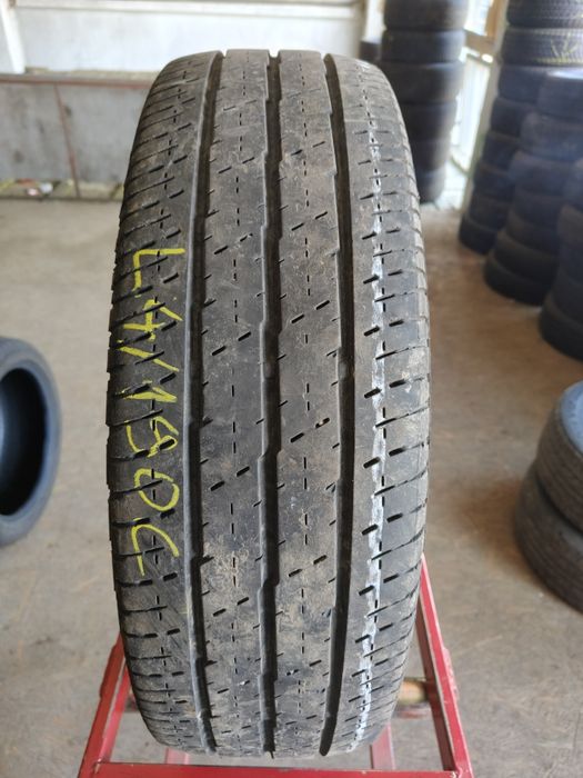 215/75R16C 113/111R Continental Vanco 2               L4/190C