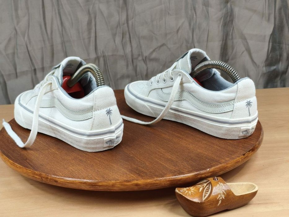 Buty Trampki r. 36 Vans UltraCush z haftowaną palmą na pięcie damskie canvas