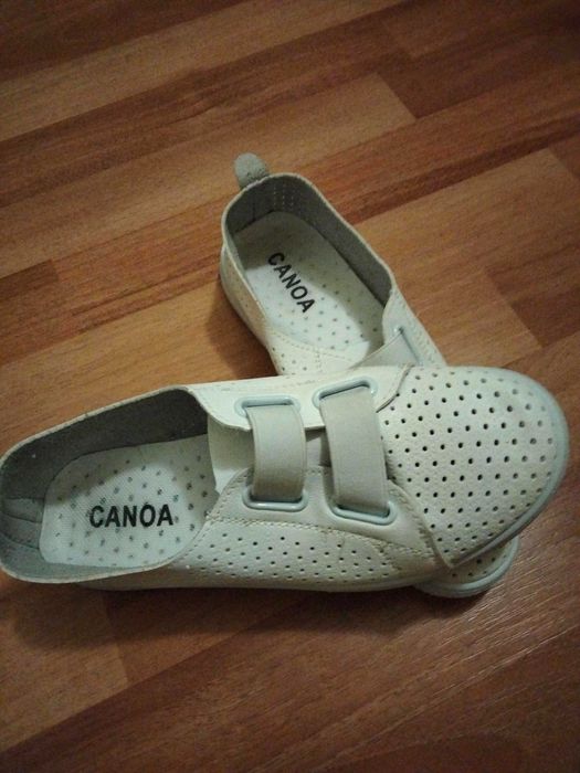 Мокасини жіночі білі