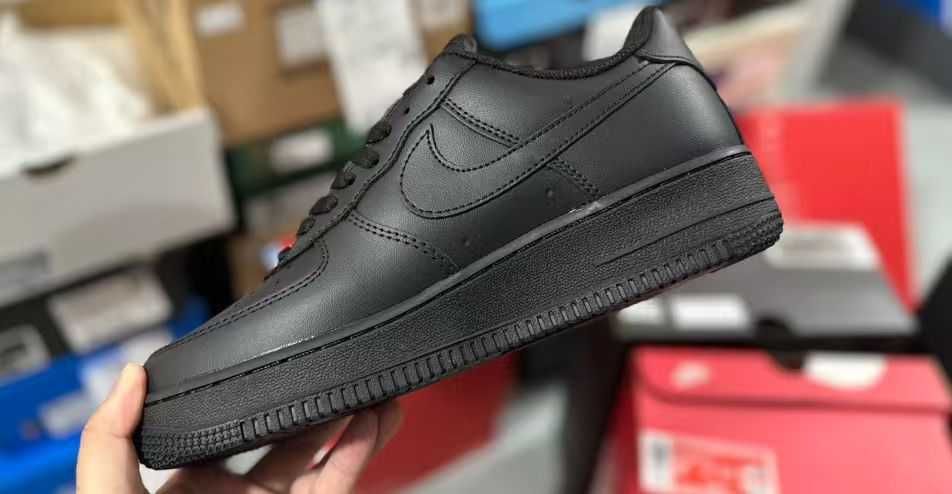 Nike Air Force 1 Low '07 Black Rozmiar 39