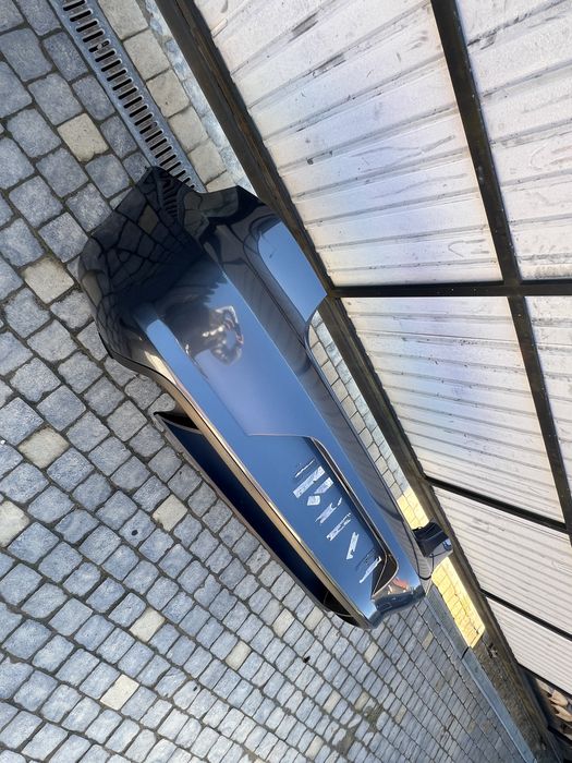 Задній бампер VW Passat B7 Європа Седан LK7X Пасат Б7