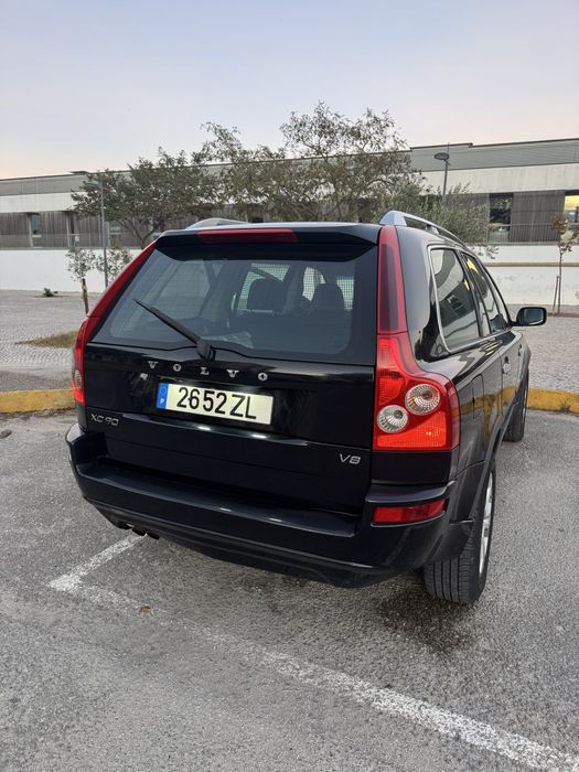 Volvo xc90 2.4 D5 em estado impecavel como novo quase