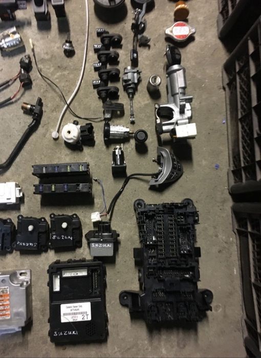 Suzuki Grand Vitara Кнопка переключатель регулятор датчик привод Шрот