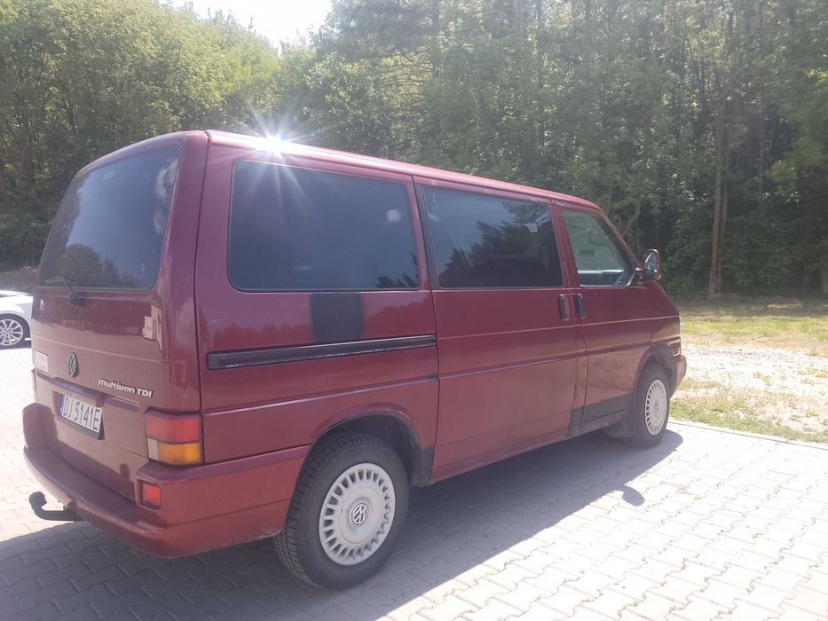 T4 WV Multivan Webasto 2x climatronik Łóżko Stolik kamper 7os