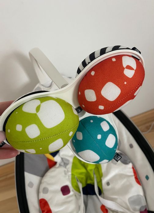 Bujaczek 4moms mamaRoo + wkładka