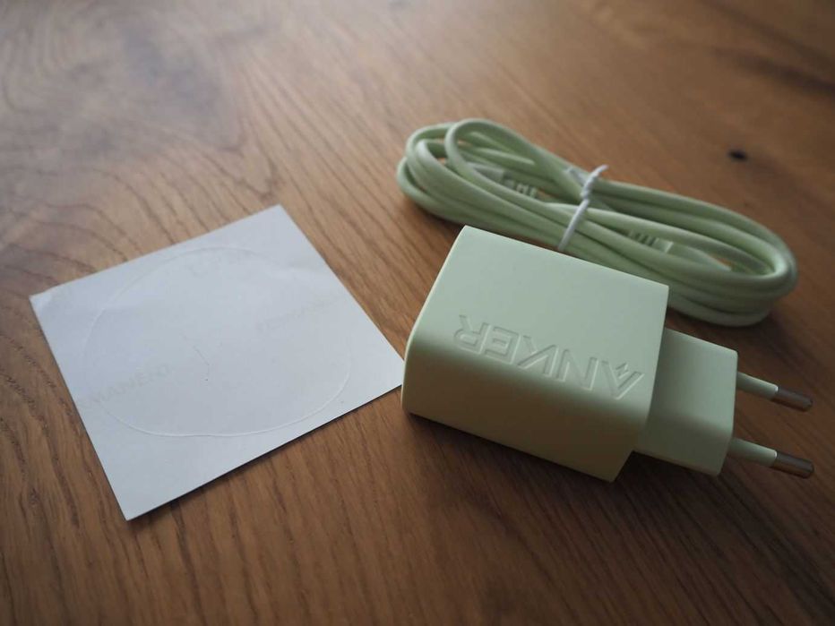 Ładowarka 20W Anker (USB-C, USB) w kolorze zielonym