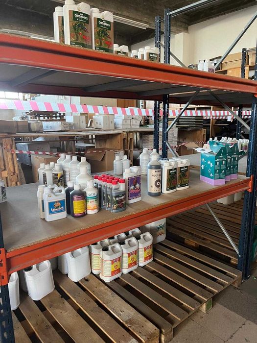 Recheio de grow shop