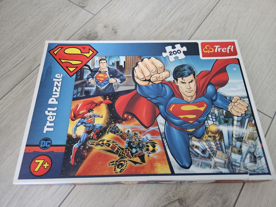 Puzzle Trefl 200 Superman