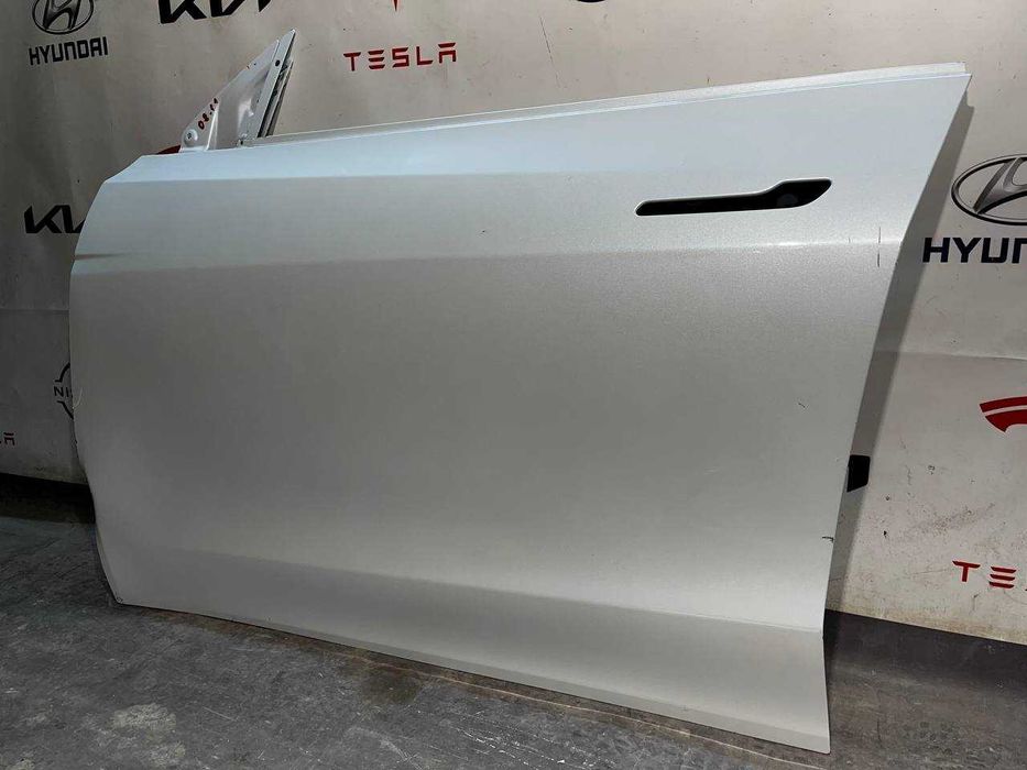 Двері передні ліві Tesla Y 1493537-00-D 2020-2024