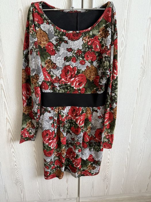 Сукня з принтом квіти