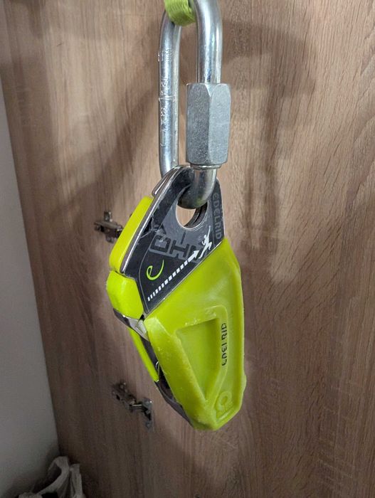 Edelrid Ohm - Wspomaganie hamowania przy asekuracji (Gen I)