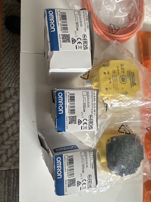 Czujniki przemysłowe SICK / OMRON / TURCK