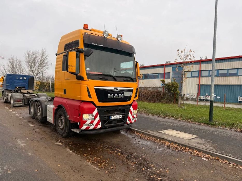 MAN TGX 6X2  MAN TGX 26.500 • 2017 • 6×2 • dobry stan • gotowy do pracy
