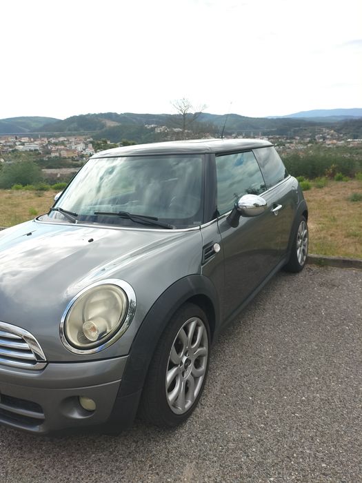 Mini Cooper D impecável
