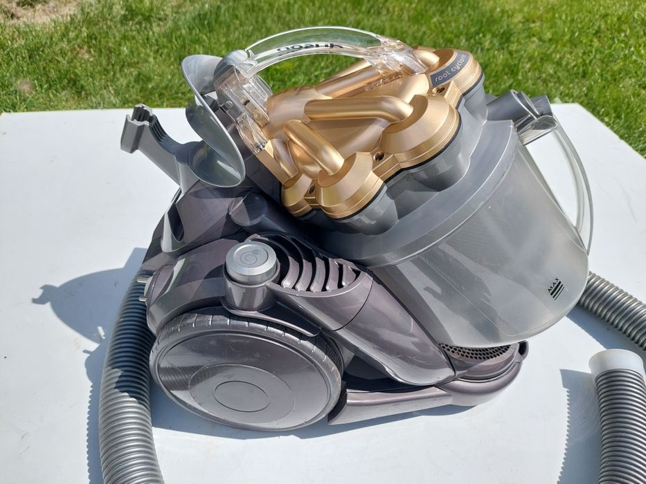 Odkurzacz dyson dc 20