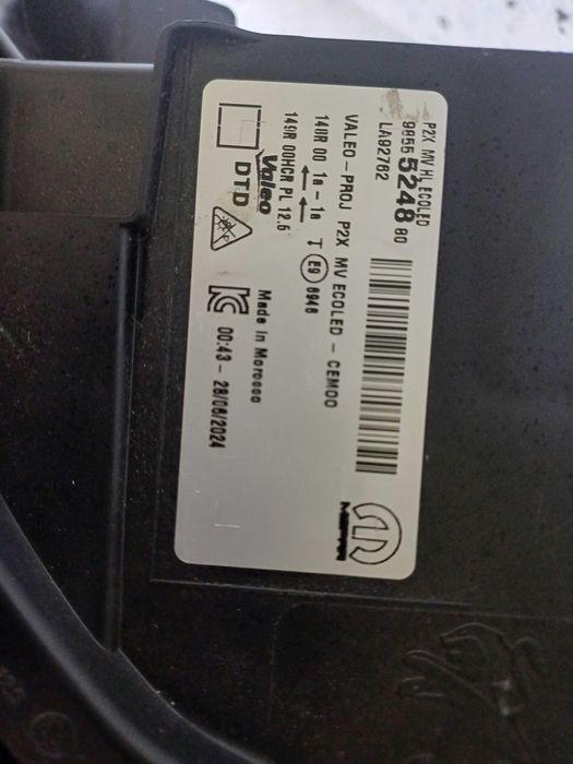 lampa prawa peugeot 208 II 2008 II full led 9855.524.880