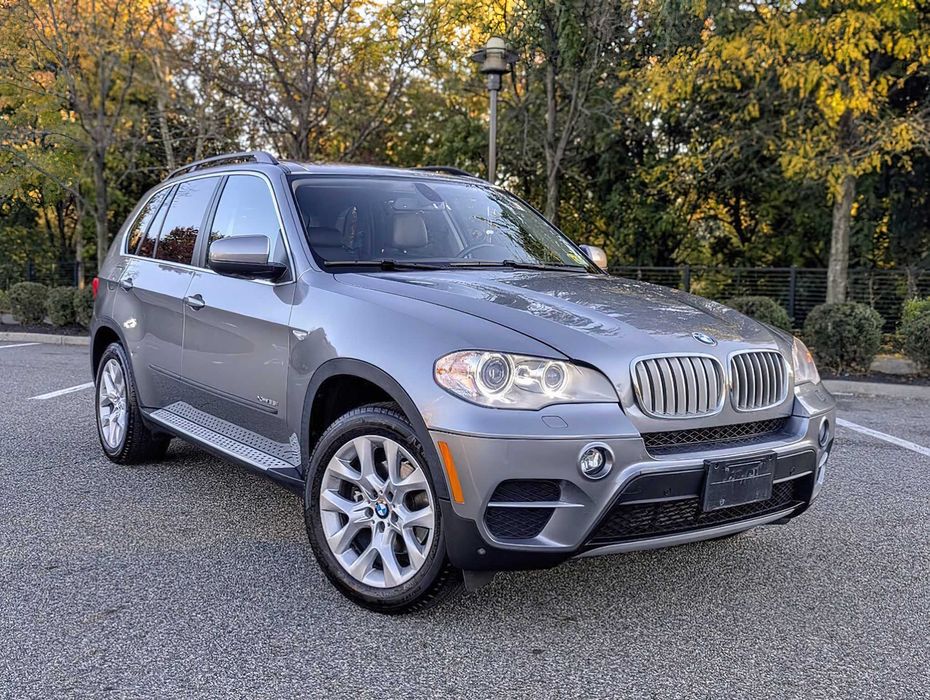 BMW X5      2012