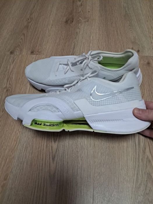 Кросівки Nike Air Zoom Superrep 3