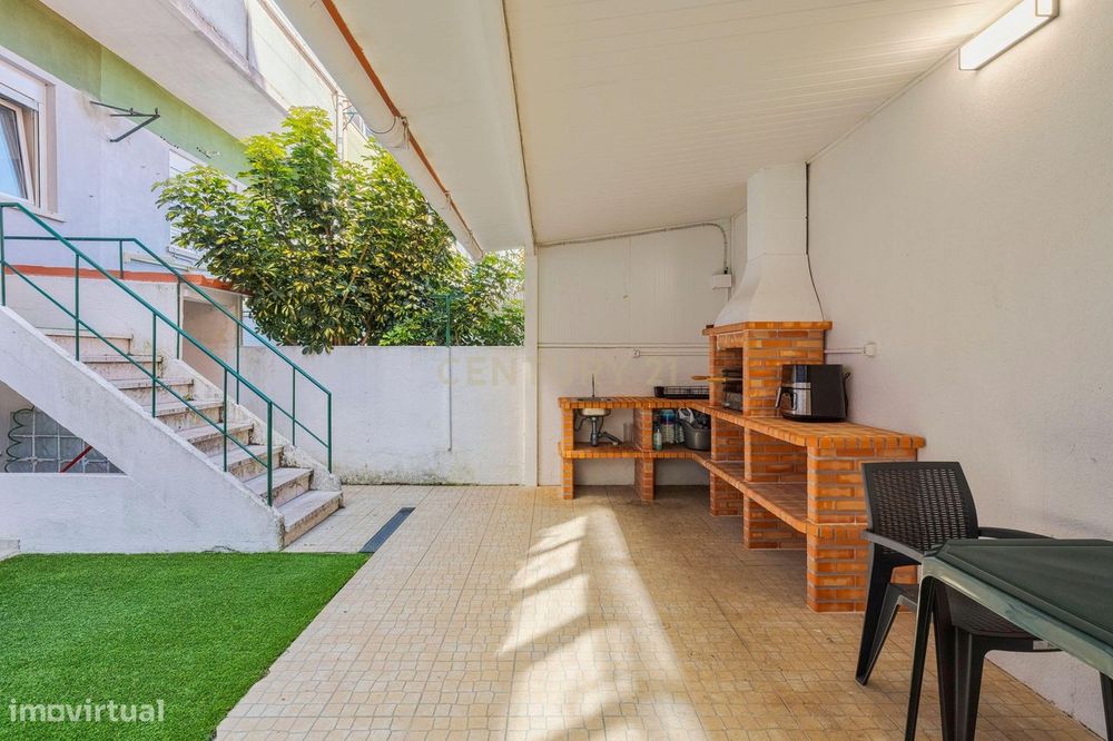 Apartamento T-0 convertido em T- 1